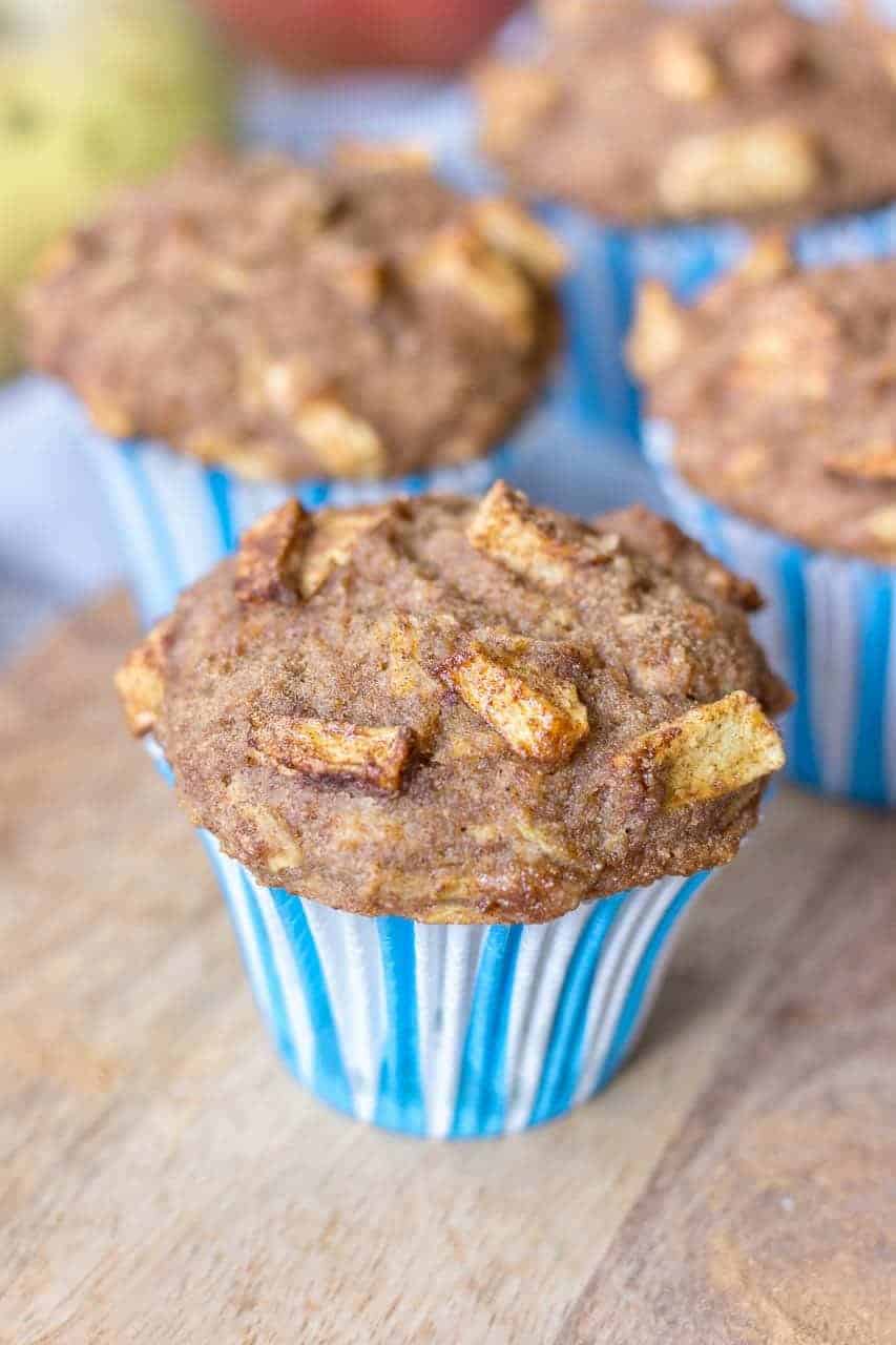 apple cinnamon muffins