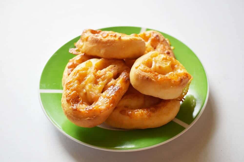 Savoury cheese and bacon scrolls recipe