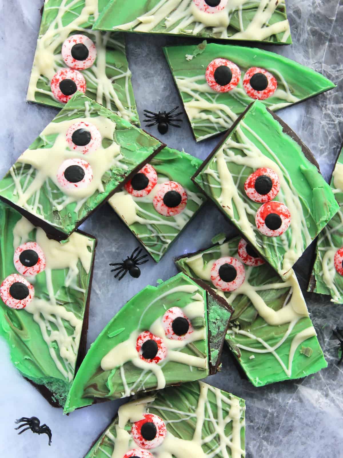 halloween bark