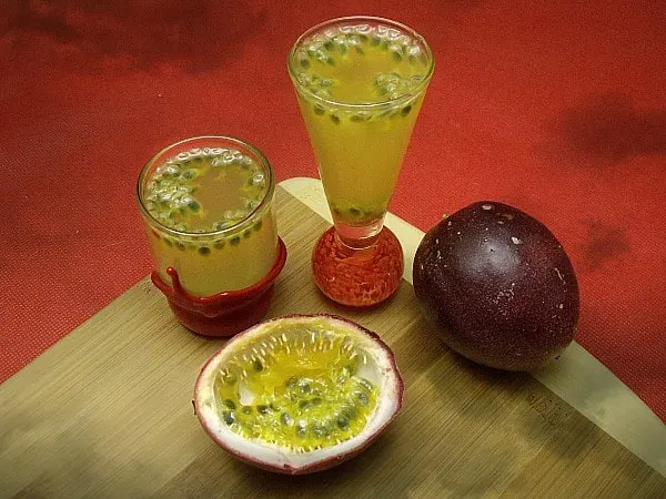 frog egg juice with passionfruit seeds