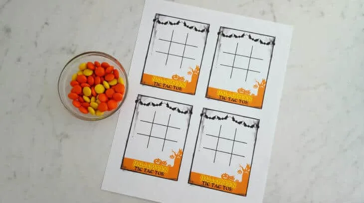 halloween tic tac toe game 