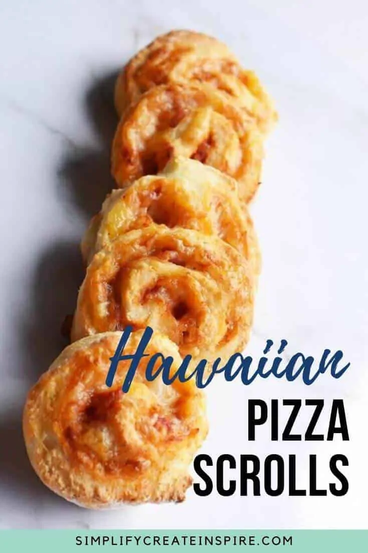 Hawaiian pizza scrolls