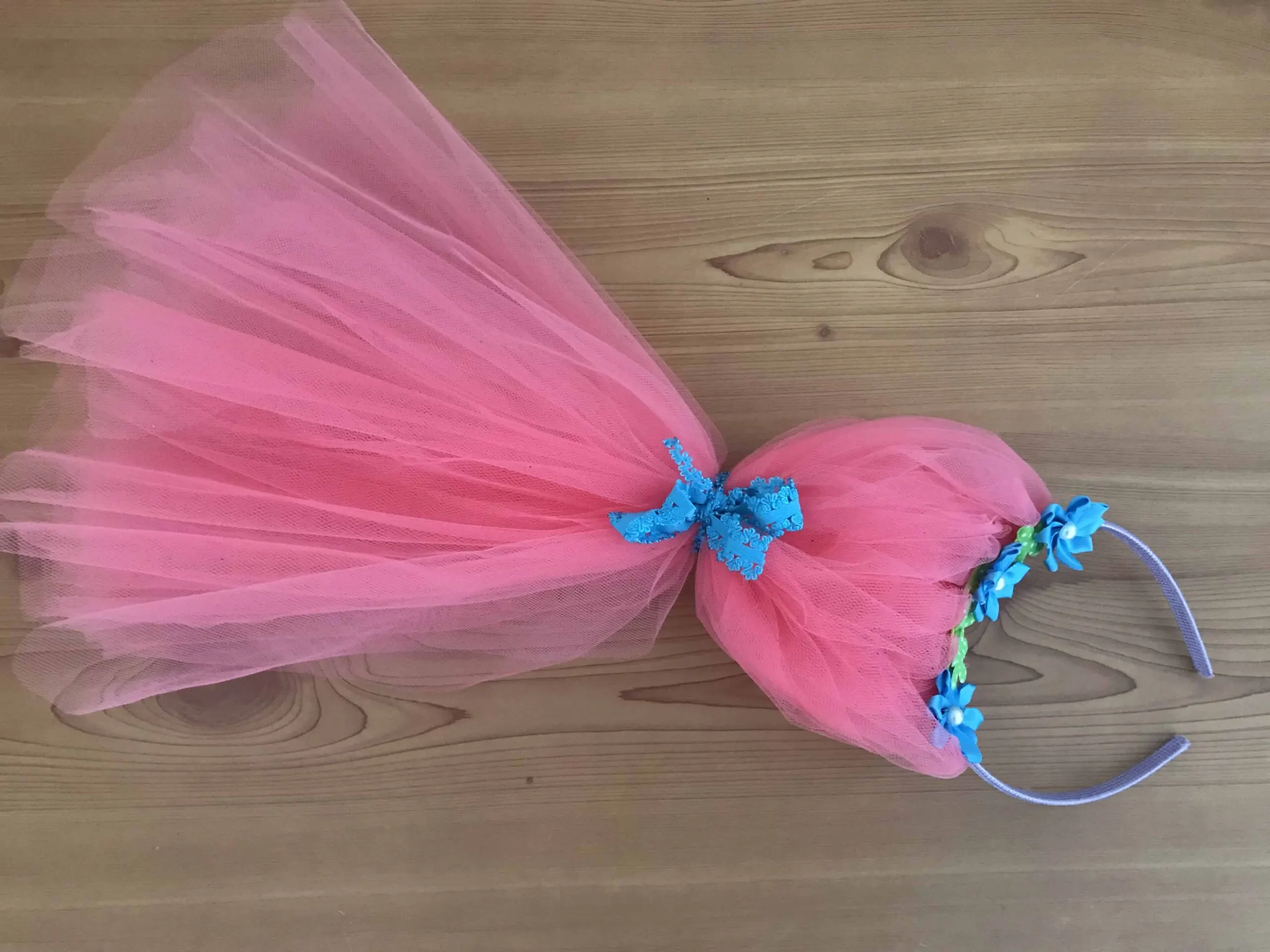 Make your own Poppy Troll Headband