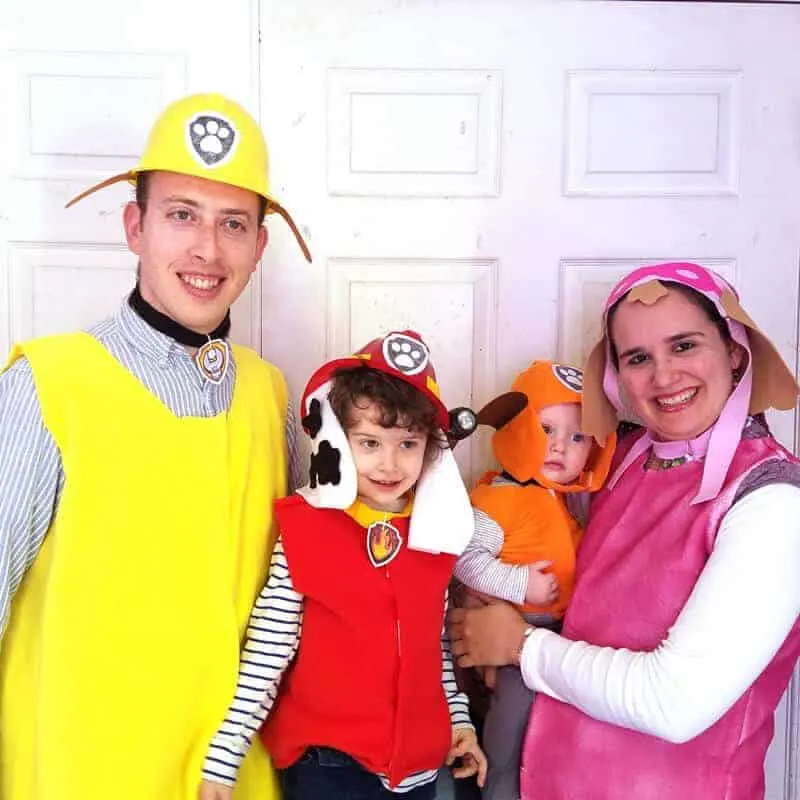 DIY paw patrol costumes for family